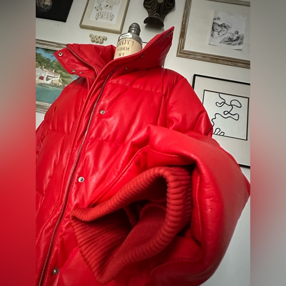 Luxurious Red Leather Puffer Coat by Hugo Boss, VERY rare NEW condition - Picture 4 of 13